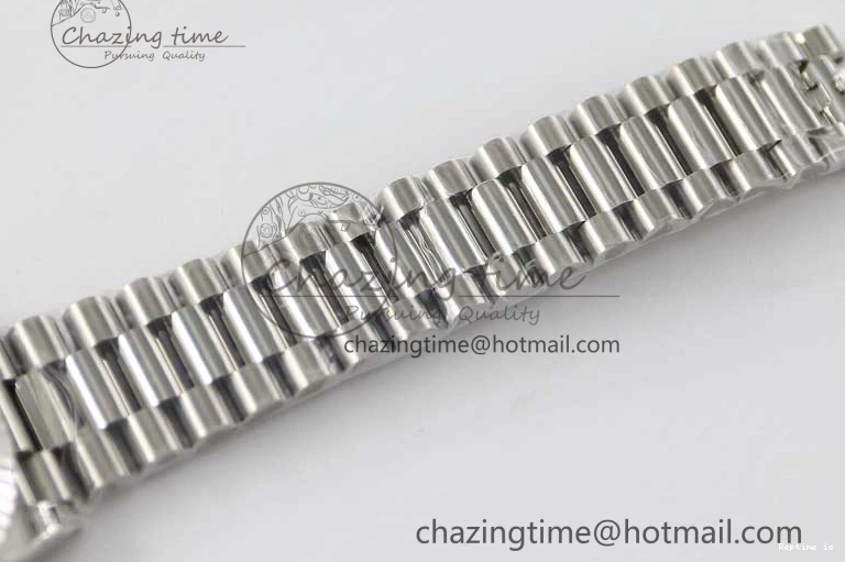 1230 Soft Day Date 40mm SS 904L Steel TWF 1:1 Best Edition Ice Blue Roman Dial on SS Bracelet A 2359